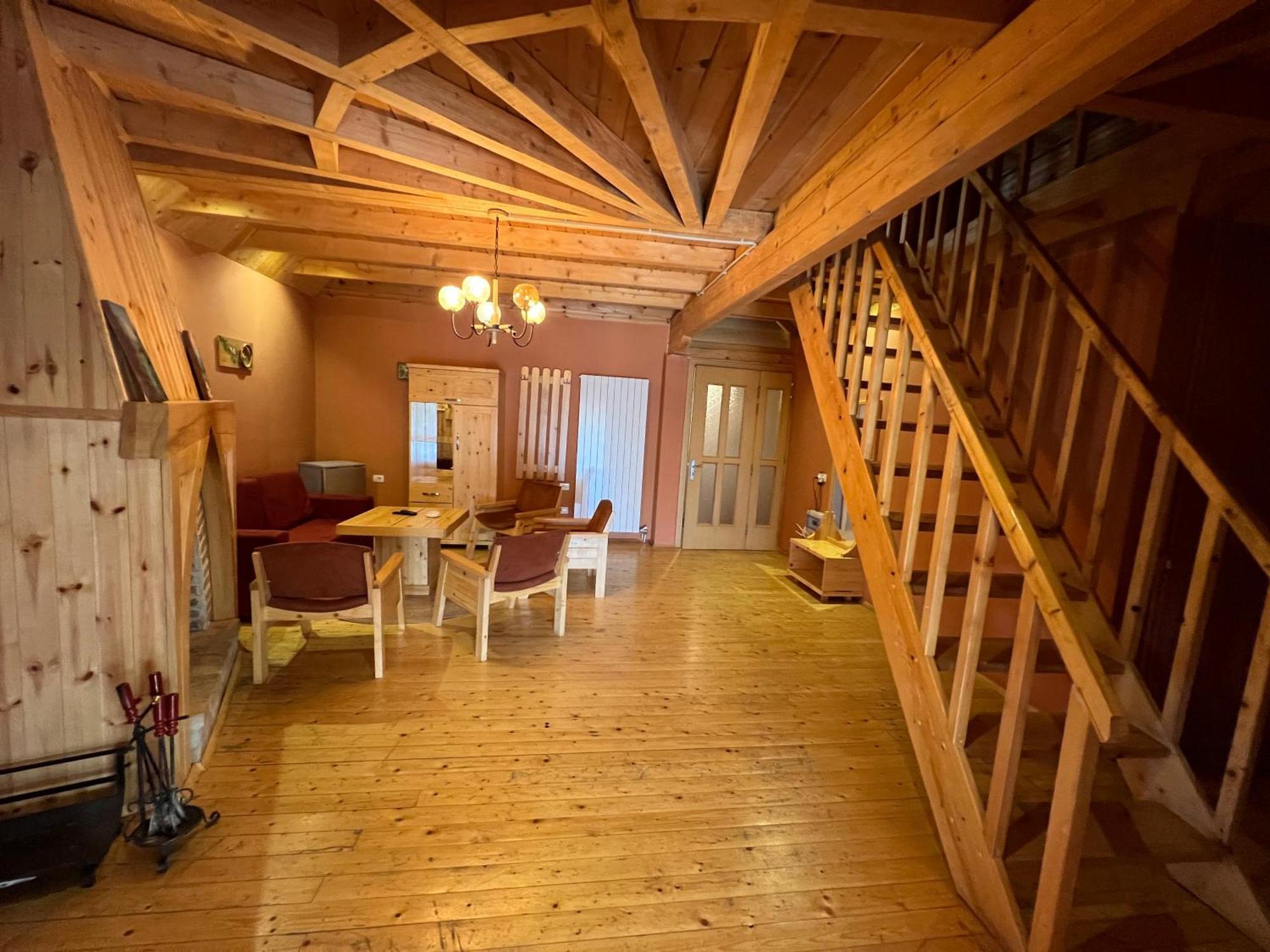 Hotel Kulla E Arte Razëm